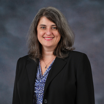 Image Of Associate Wealth Advisor Laura Thieben From Ankeny